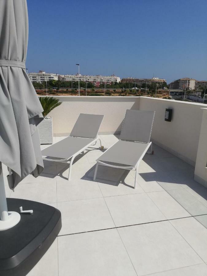 Amay 880 Nr 38 Lägenhet Torrevieja Exteriör bild